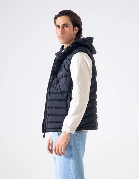 HOODED PUFFER VEST